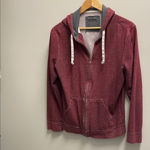 urban pipeline Other - Urban Pipeline Maroon Zip-Up Hoodie